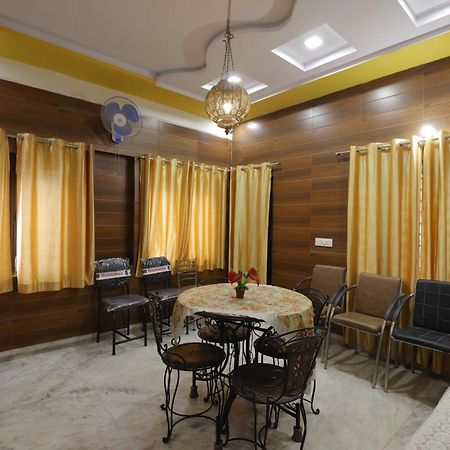 Basil Inn Home Stay Walking Distance From Taj Mahal Agra Agra  Extérieur photo