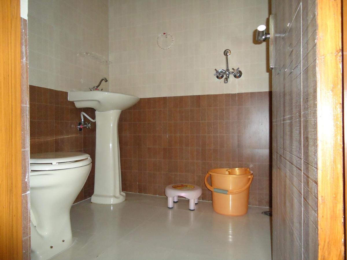Basil Inn Home Stay Walking Distance From Taj Mahal Agra Agra  Extérieur photo